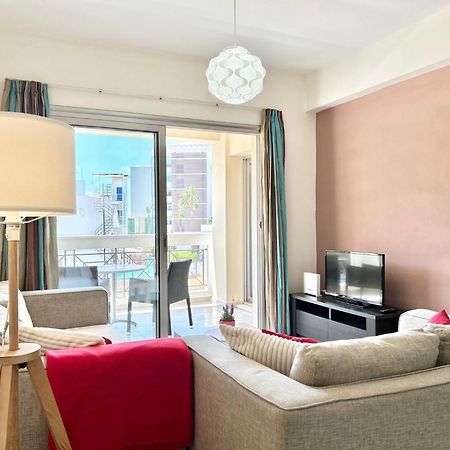 Sun Julz Apartments On The Beach Paphos Esterno foto