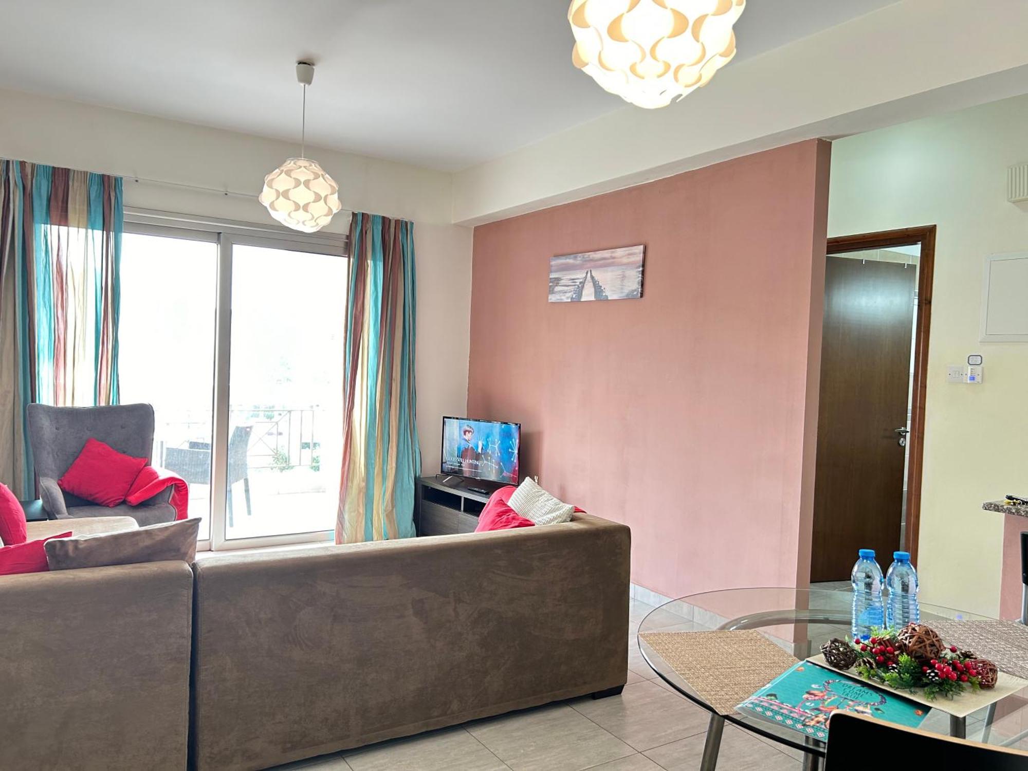 Sun Julz Apartments On The Beach Paphos Esterno foto