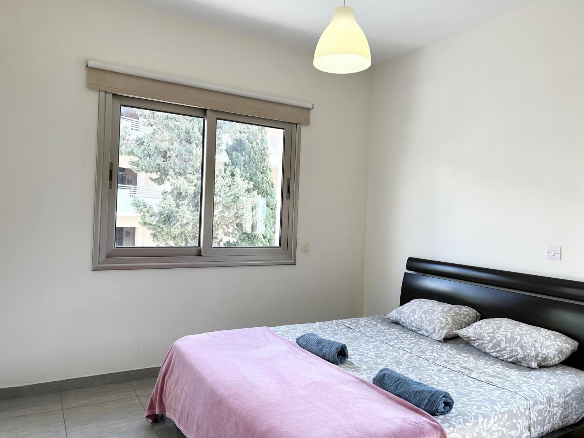 Sun Julz Apartments On The Beach Paphos Esterno foto