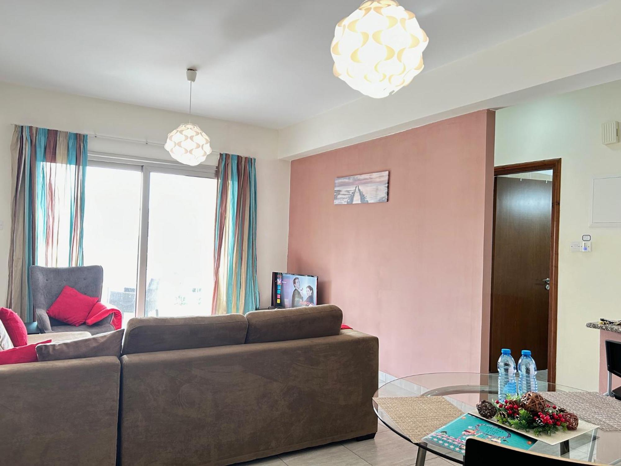 Sun Julz Apartments On The Beach Paphos Esterno foto