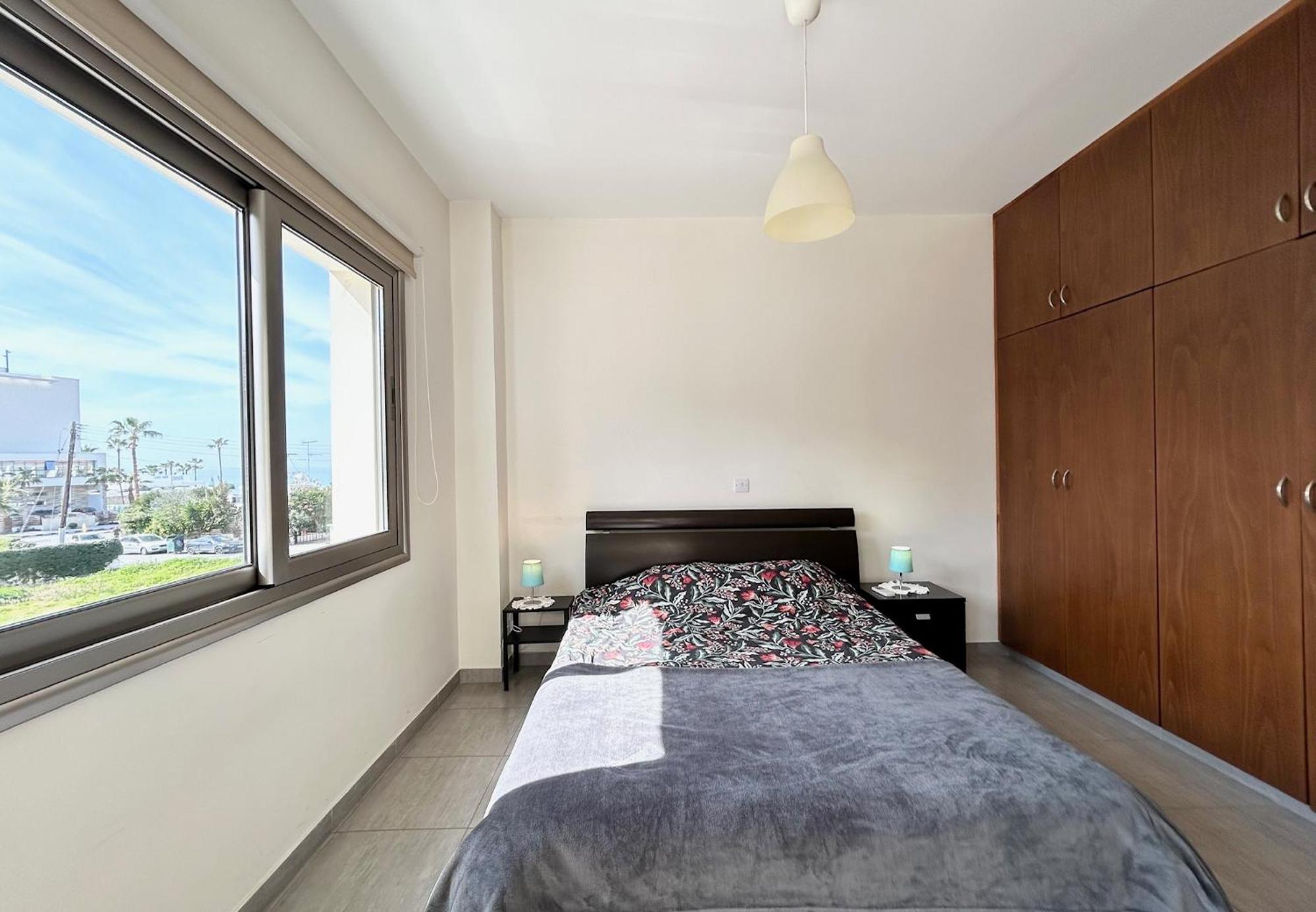 Sun Julz Apartments On The Beach Paphos Esterno foto